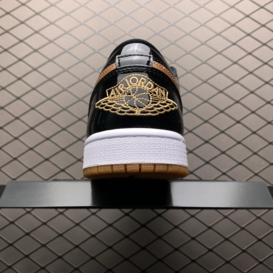 220 Air Jordan 1 Low AJ1乔1低帮文化篮球鞋 554723-032