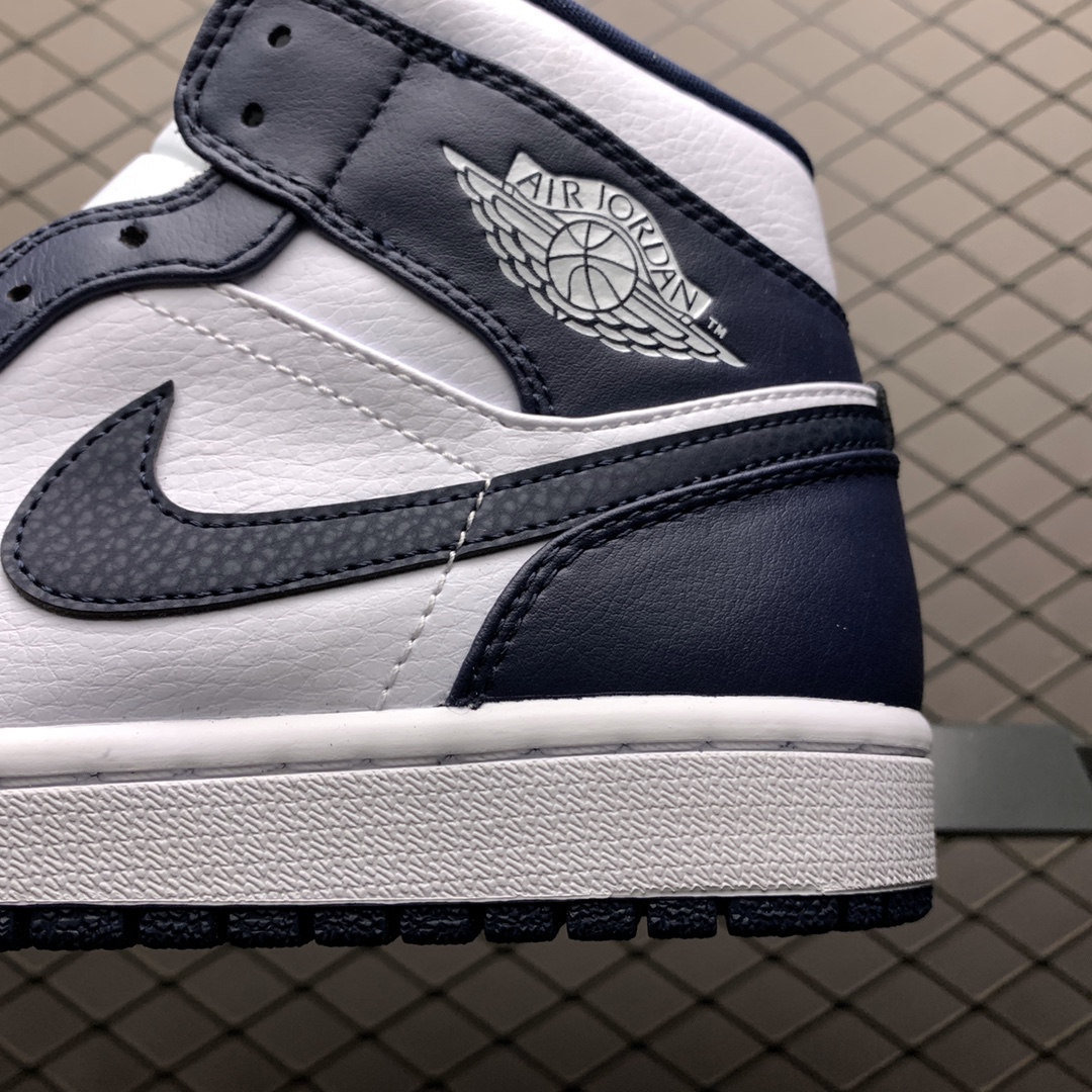 240 Air Jordan 1 Mid AJ1乔1中帮文化篮球鞋 554724-174
