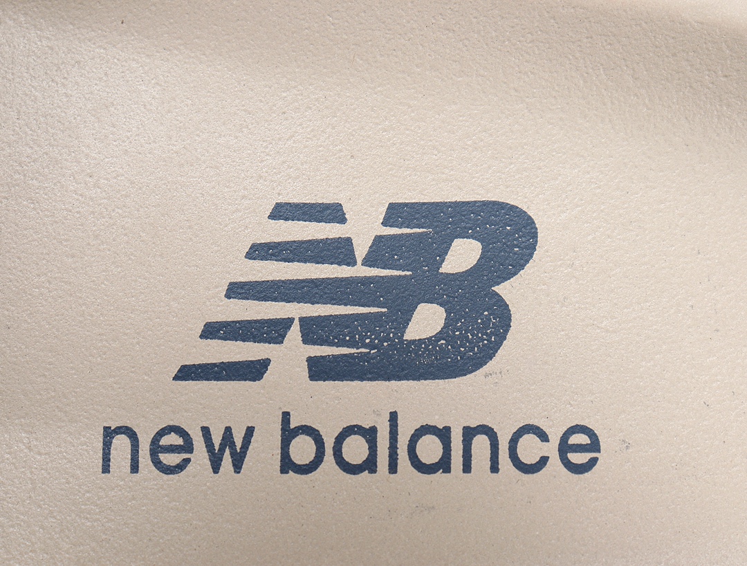 90 NewBalance NB新百伦 夏季沙滩软底凉拖 沙色迷彩 小红书代购平台专供