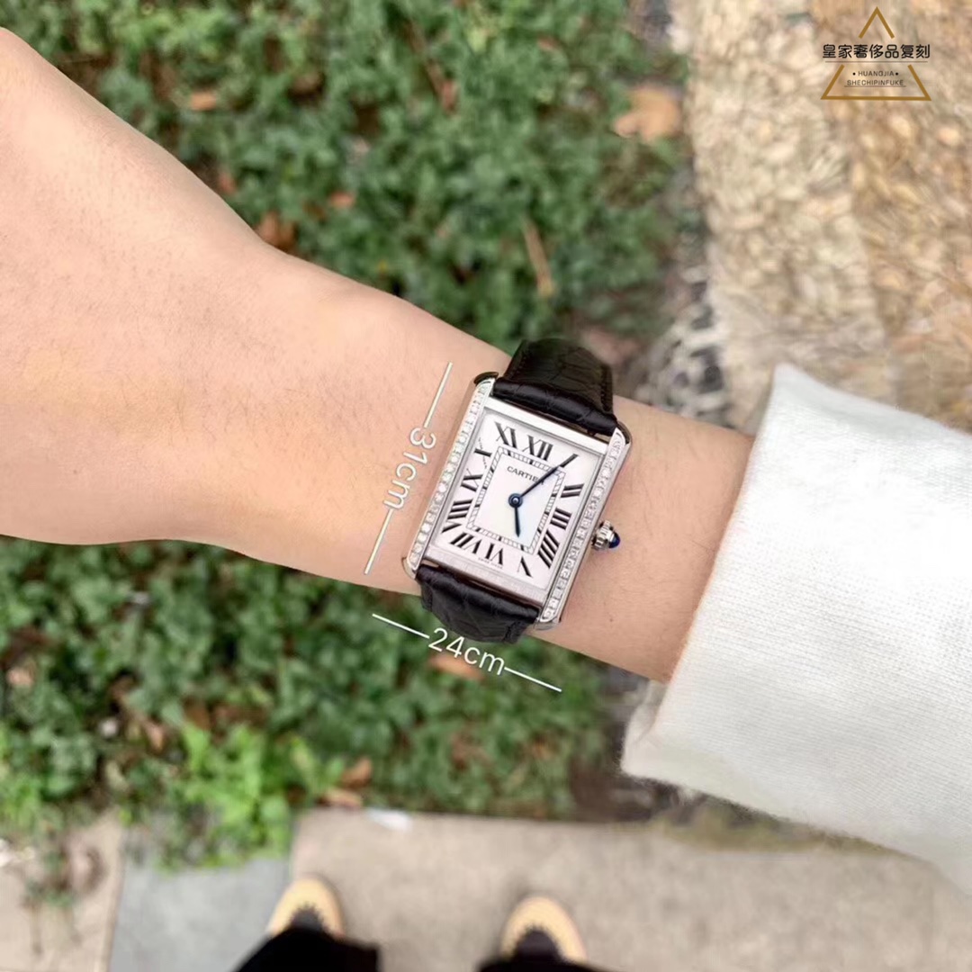Cartier 卡地亚坦克系列 ，超爱