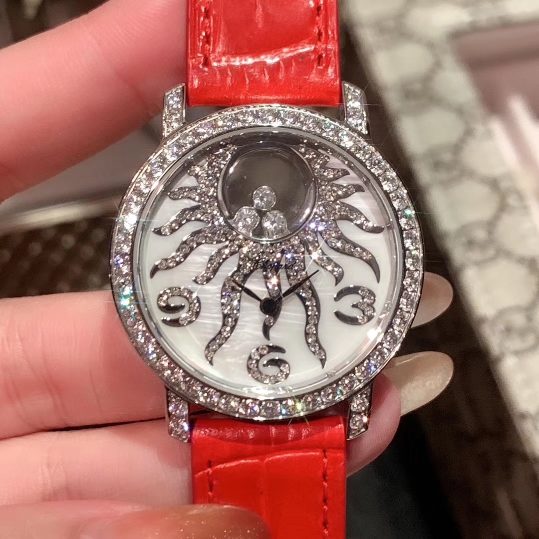 Chopard 萧邦全新HAPPY DIAMONDS系列腕表
