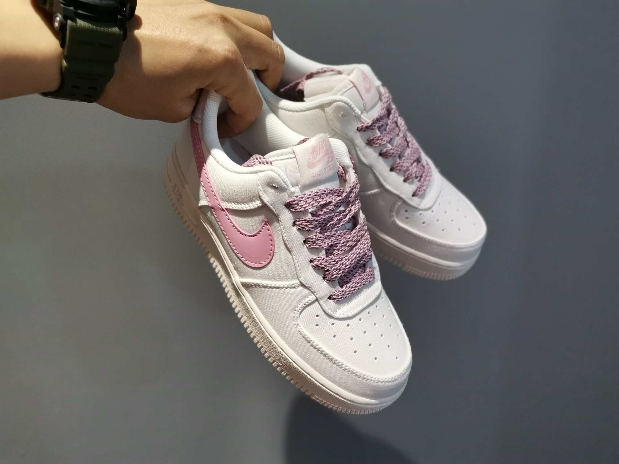 190 公司级 耐克 Nike Air Force 1 '07 LV8 3 3D白粉镭射 315122 105