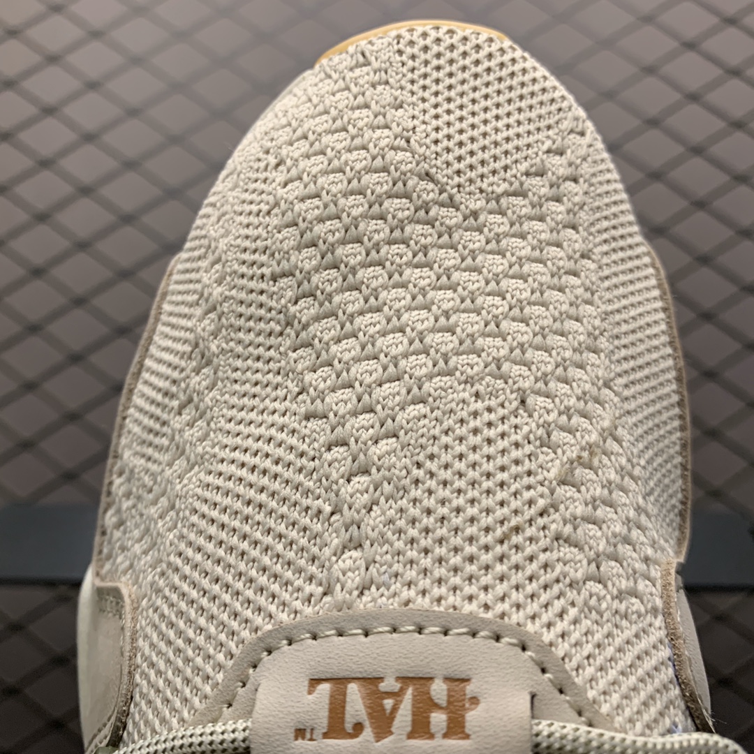 130  Adidas 阿迪达斯 x Highs and Lows EQT Support ADV 限量联名跑步鞋 CM7873