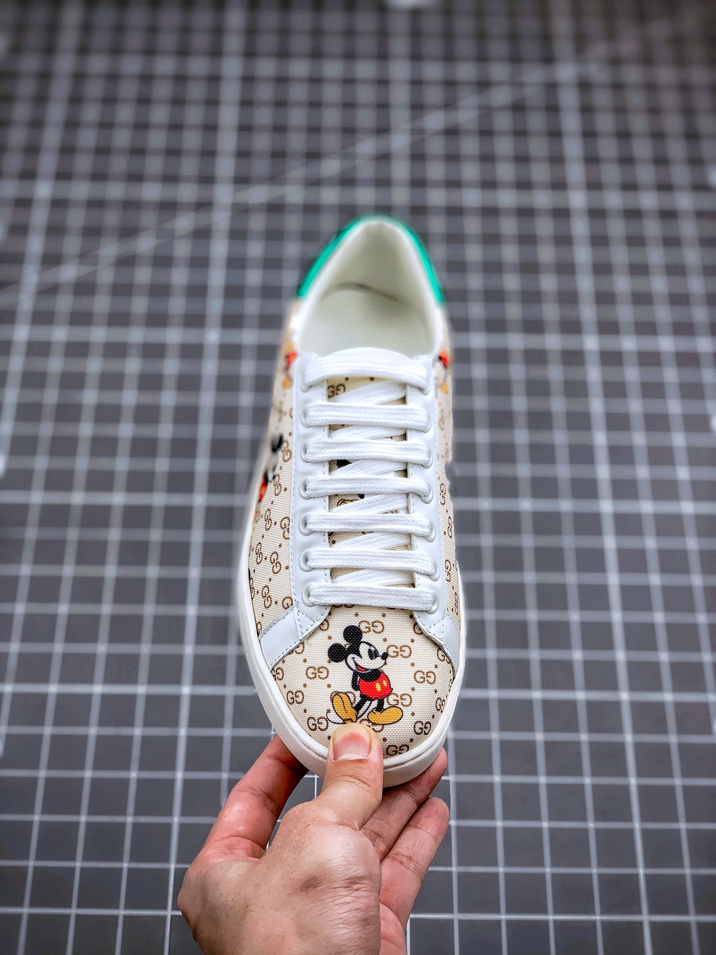 230 原装海淘平台专供 渠道正品订单 Gucci 古驰小白鞋系列-莆田鞋,莆田鞋货源,高仿鞋,高仿鞋货源,安福档口,莆田高仿鞋,莆田鞋批发,高仿鞋批发,莆田高仿运动鞋,高仿运动鞋,莆田运动鞋 230 原装海淘平台专供 渠道正品订单 Gucci 古驰小白鞋系列