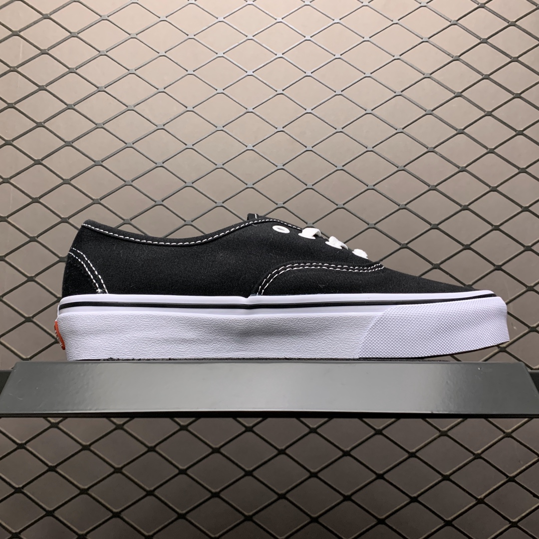 150 Vans 万斯 Authentic Lx 低帮硫化休闲板鞋