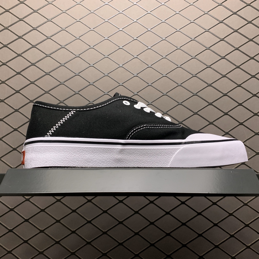 150 Vans 万斯 Authentic SF 包头低帮硫化休闲板鞋