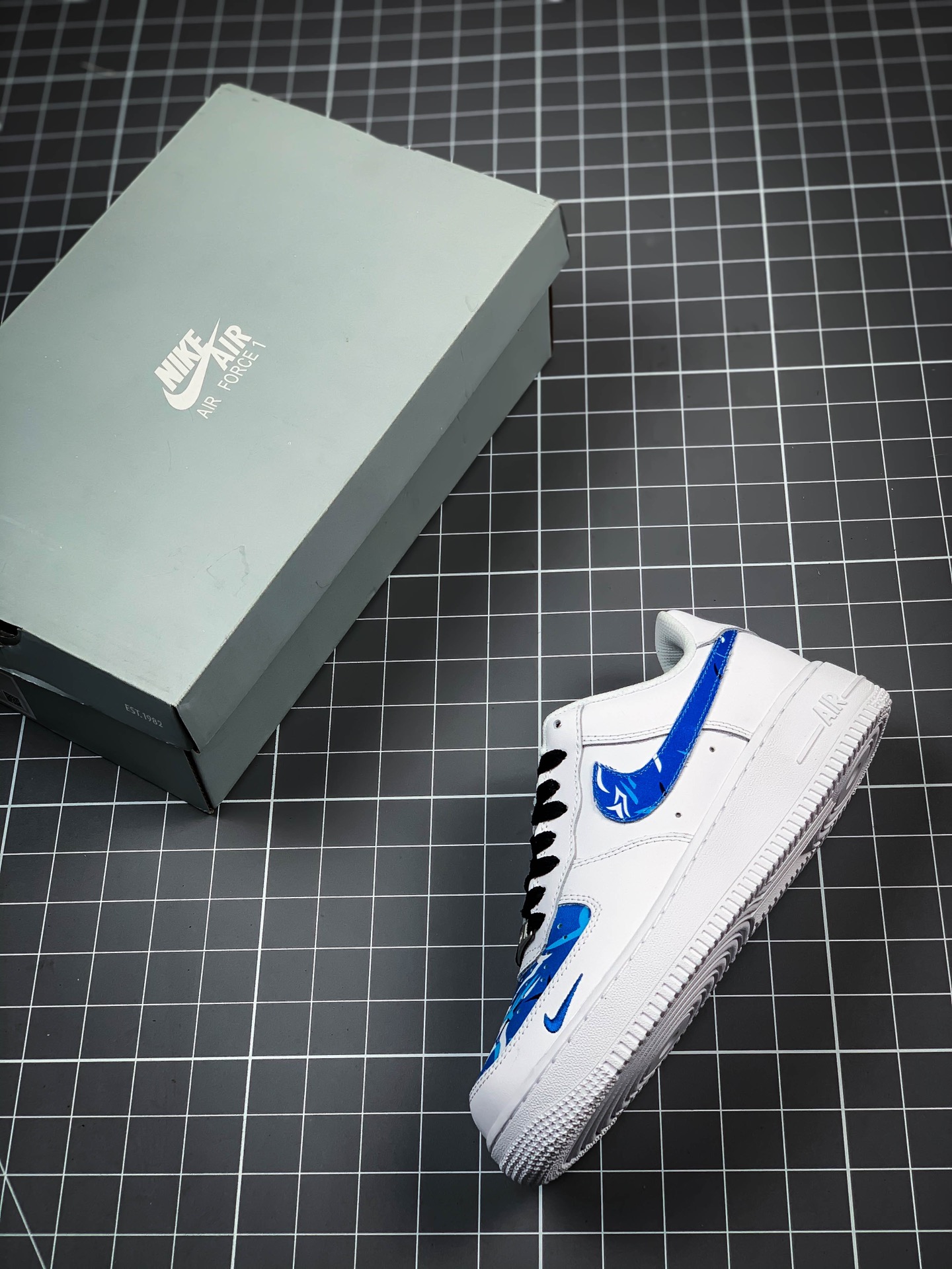 190 Nike Air Force 1 AF1 空军一号头层猪八皮面，内置气垫，低帮百搭板鞋315115-116