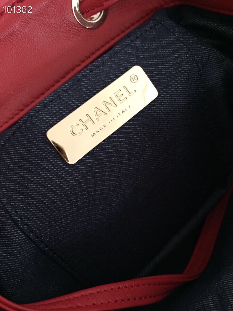 Chanel Xiaoxiang 2019 Drawstring Double-C Logo Backpack: Quick Fashion Cute Design - 图片 8