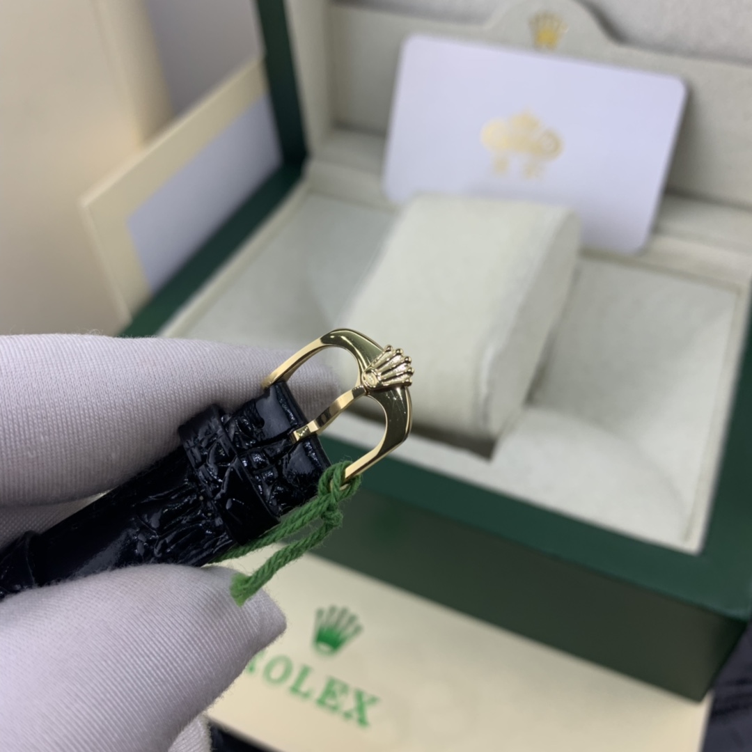 Unknown 皇家 劳Li士新款女款方形腕表