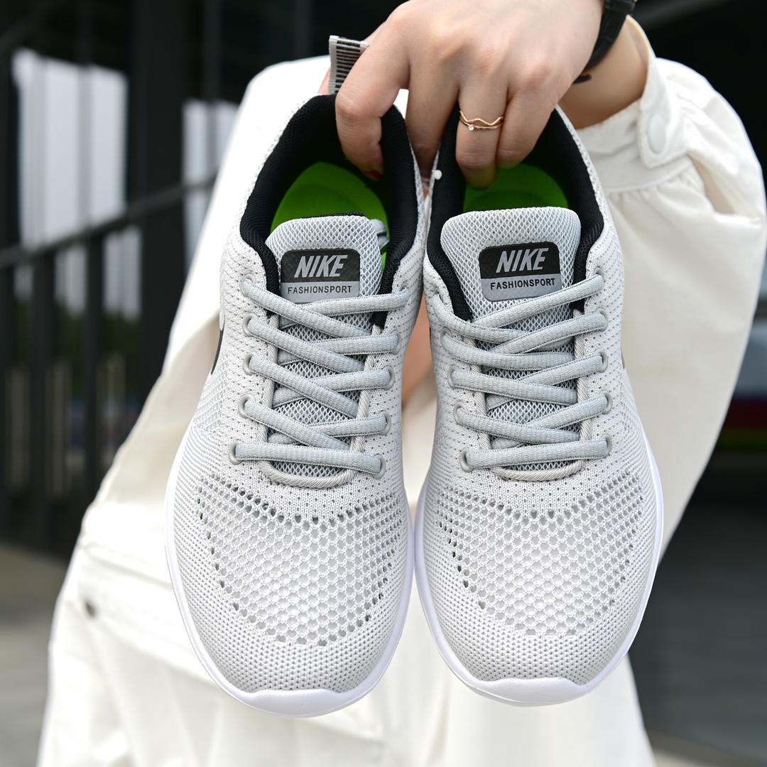 90 Nike AIR ZOOM Mariah Flyknit Racer 耐克 针织透气面 舒适脚感 百搭休闲运动跑步鞋