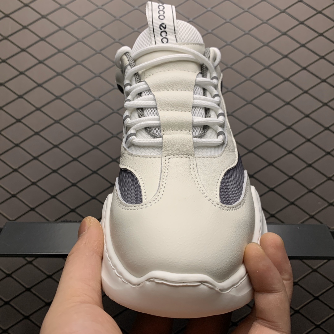 330 ECCO爱步2020春夏新款 低帮系带轻便透气拼接皮运动休闲百搭男鞋-莆田鞋,莆田鞋货源,高仿鞋,高仿鞋货源,安福档口,莆田高仿鞋,莆田鞋批发,高仿鞋批发,莆田高仿运动鞋,高仿运动鞋,莆田运动鞋 330 ECCO爱步2020春夏新款 低帮系带轻便透气拼接皮运动休闲百搭男鞋