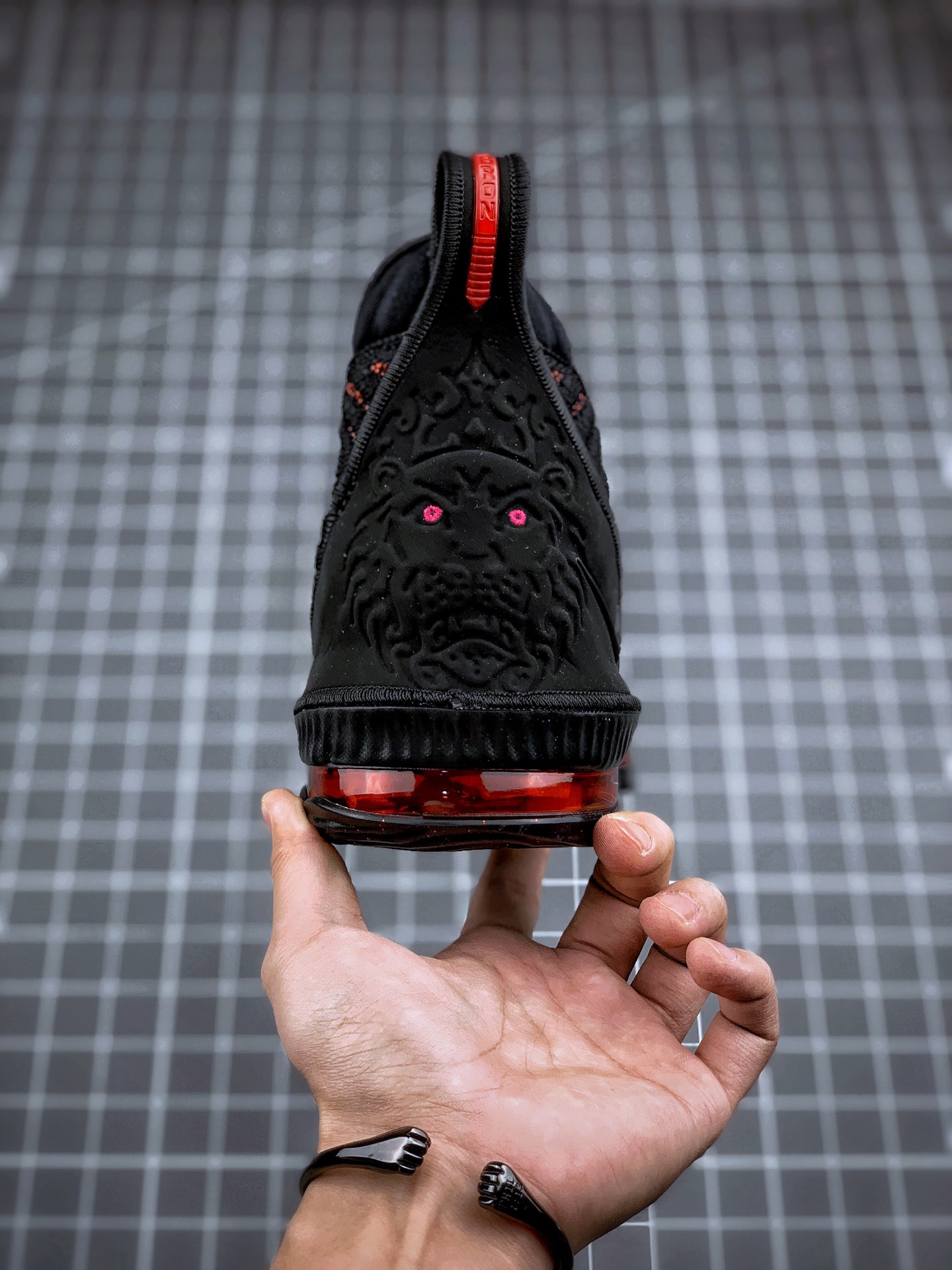 190   Nike Lebron XVI EP 勒布朗詹姆斯16代BQ6582-900