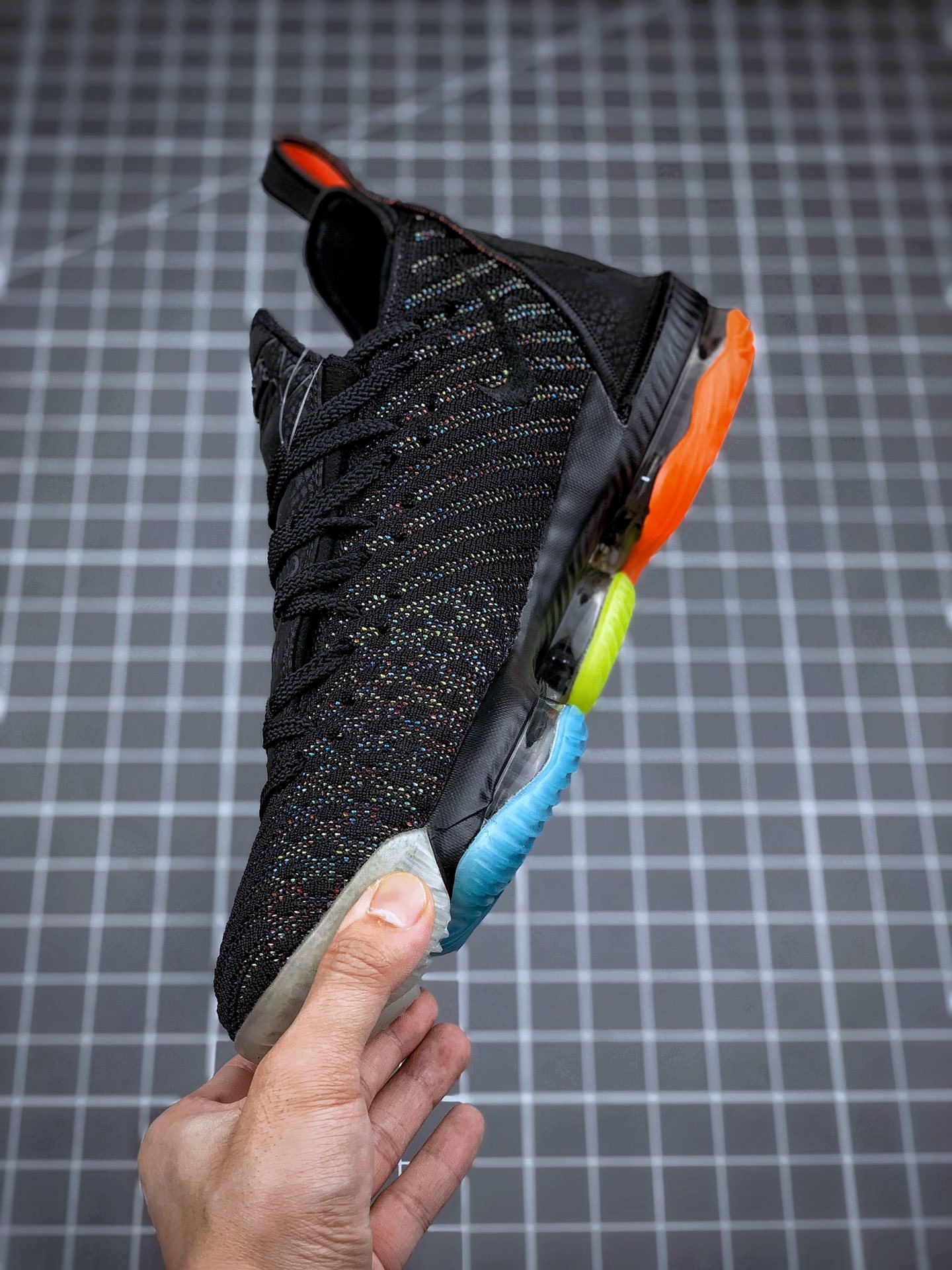 190 Nike Lebron XVI EP 勒布朗詹姆斯16代BQ6582-900-莆田鞋,莆田鞋货源,高仿鞋,高仿鞋货源,安福档口,莆田高仿鞋,莆田鞋批发,高仿鞋批发,莆田高仿运动鞋,高仿运动鞋,莆田运动鞋 190 Nike Lebron XVI EP 勒布朗詹姆斯16代BQ6582-900