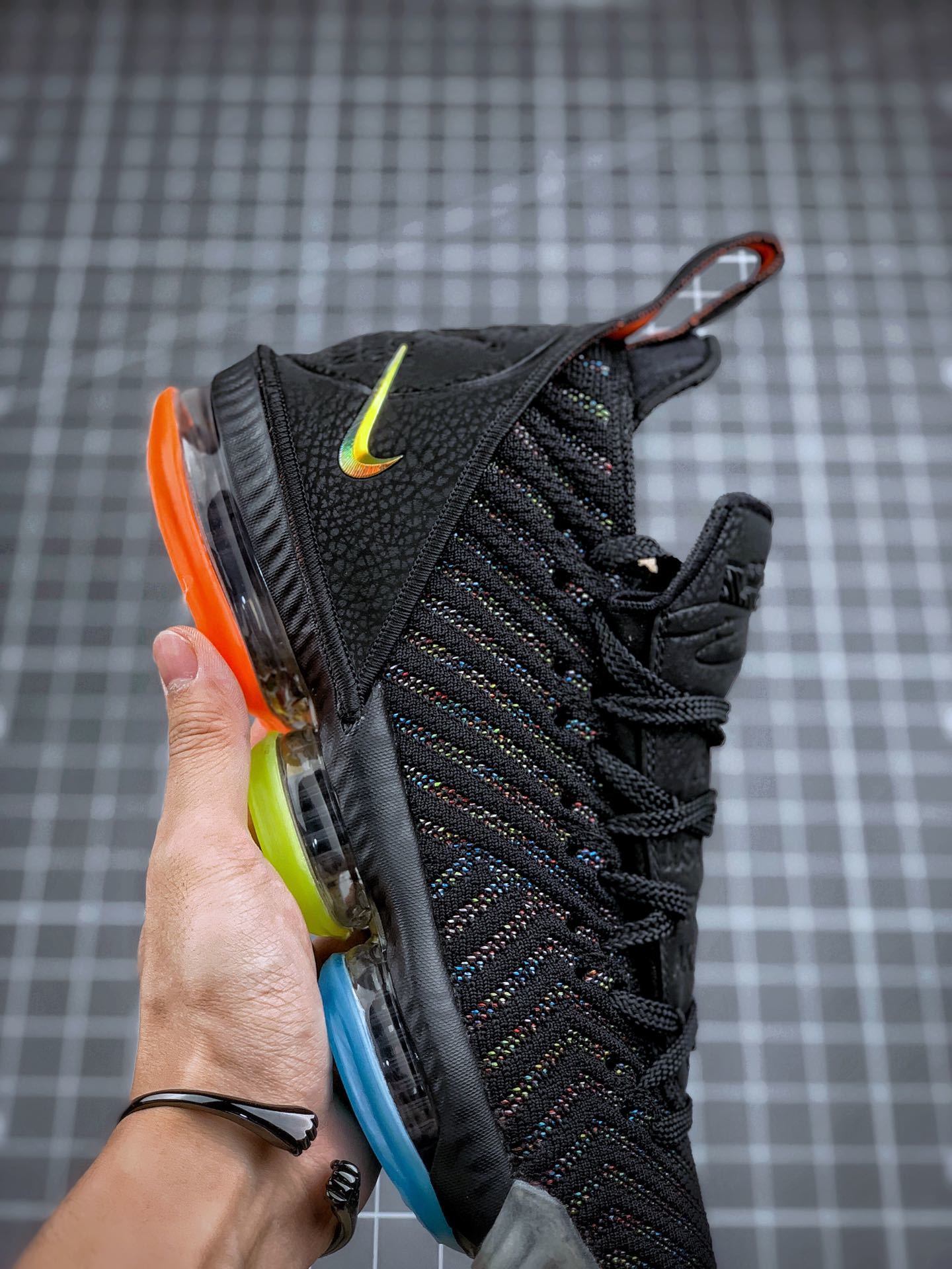 190 Nike Lebron XVI EP 勒布朗詹姆斯16代BQ6582-900-莆田鞋,莆田鞋货源,高仿鞋,高仿鞋货源,安福档口,莆田高仿鞋,莆田鞋批发,高仿鞋批发,莆田高仿运动鞋,高仿运动鞋,莆田运动鞋 190 Nike Lebron XVI EP 勒布朗詹姆斯16代BQ6582-900