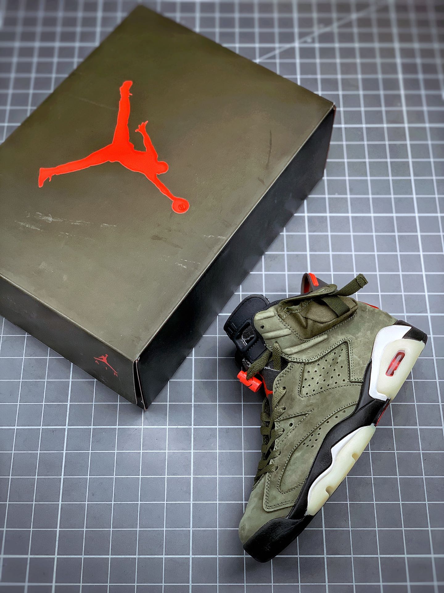 280   Travis Scott x Air Jordan 6 “Medium Olive”TS联名口袋军绿鬼脸