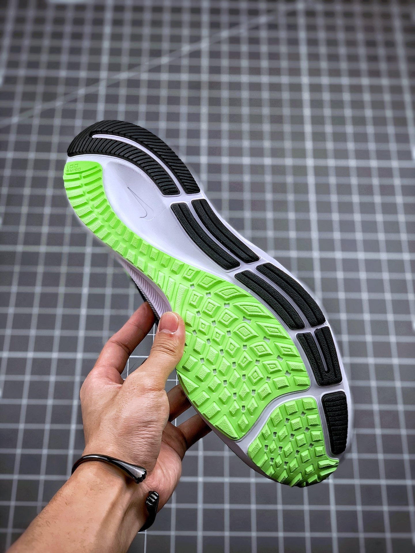 200 Air Zoom Pegasus飞马系列 外贸专供订单 原厂折返国内销售