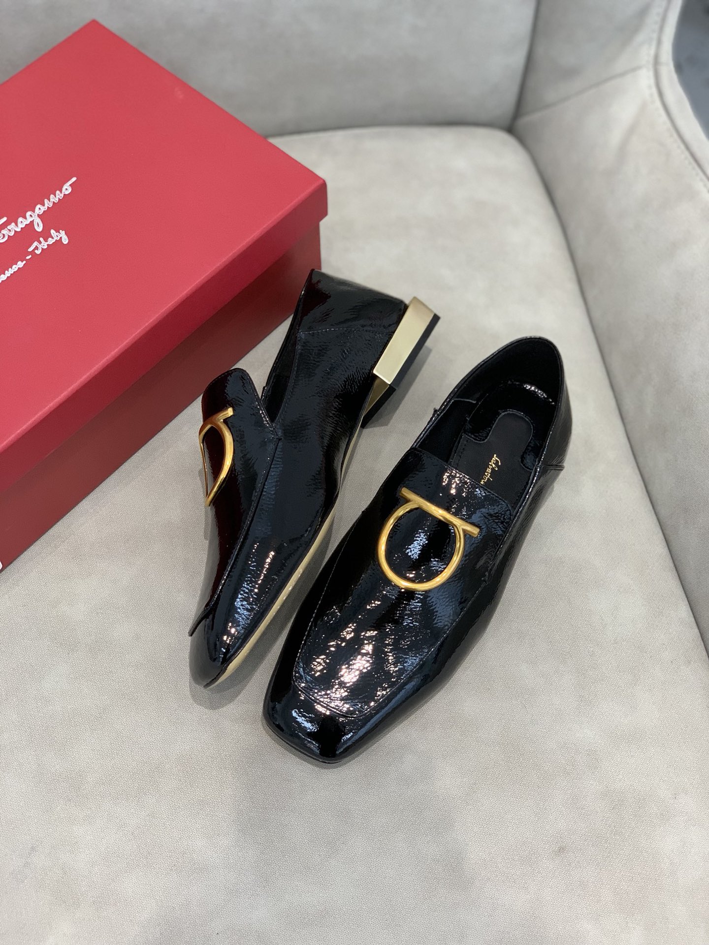 [Ferragamo Women