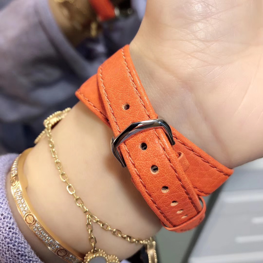 Cartier 卡地亚Tank Américaine