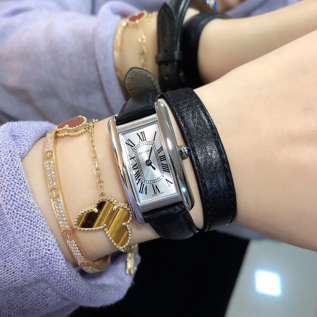 Cartier 卡地亚Tank Américaine