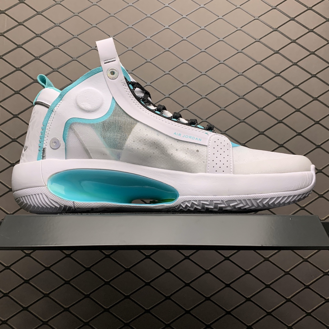 330 纯原版本  Air Jordan XXXIV PF AJ34 乔34 未来概念轻量化篮球鞋 BQ3381-103