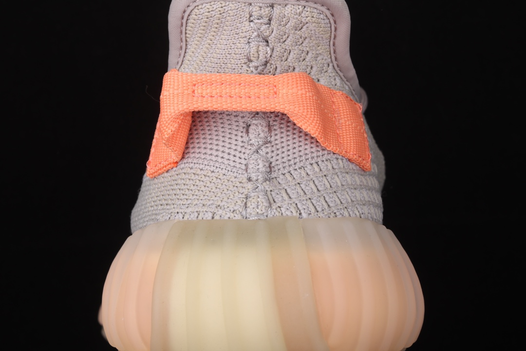 特价外贸版本AdidasYeezy350BoostV2“TrueForm”EG7492欧洲限定配色巴斯夫