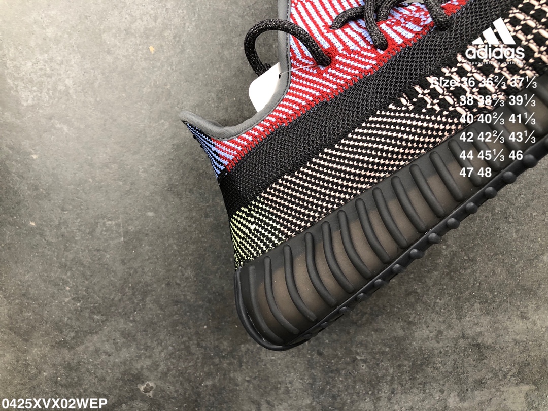 240   阿迪达斯 真标真爆 椰子350V2 YEEZY BOOST 350 3M反光 透明蕾丝LOGO 巴斯夫爆米花减震中底  运动休闲鞋