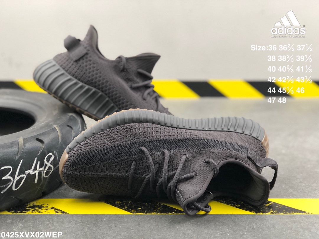 240 阿迪达斯 真标真爆 椰子350V2 YEEZY BOOST 350 3M反光 透明蕾丝LOGO  巴斯夫爆米花减震中底  运动休闲鞋