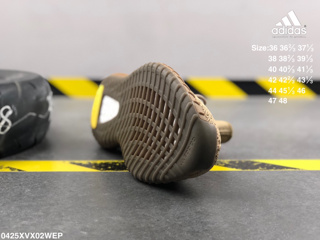 240   阿迪达斯 真标真爆 椰子350V2 YEEZY BOOST 350 3M反光 透明蕾丝LOGO  巴斯夫爆米花减震中底  运动休闲鞋
