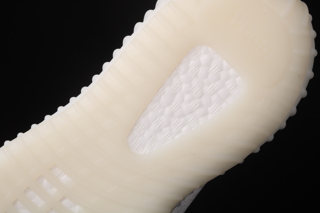 特价外贸版本AdidasYeezy350V2AllWhiteRealBoostBasf阿迪达斯椰子350