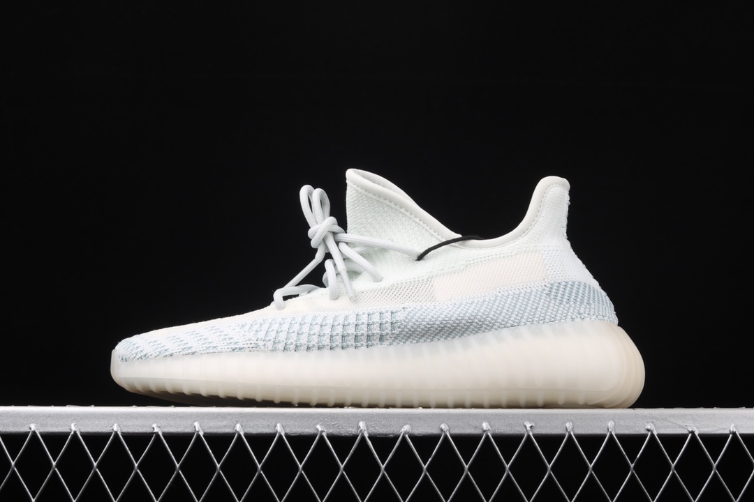 特价外贸版本AdidasYeezy350BoostV2FW3043阿迪达斯椰子350二代全新镂空蚕丝冰蓝