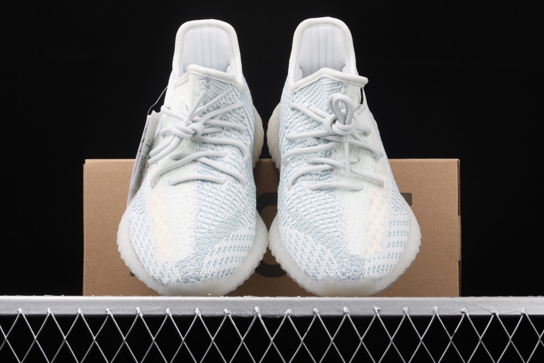 特价外贸版本AdidasYeezy350BoostV2FW3043阿迪达斯椰子350二代全新镂空蚕丝冰蓝