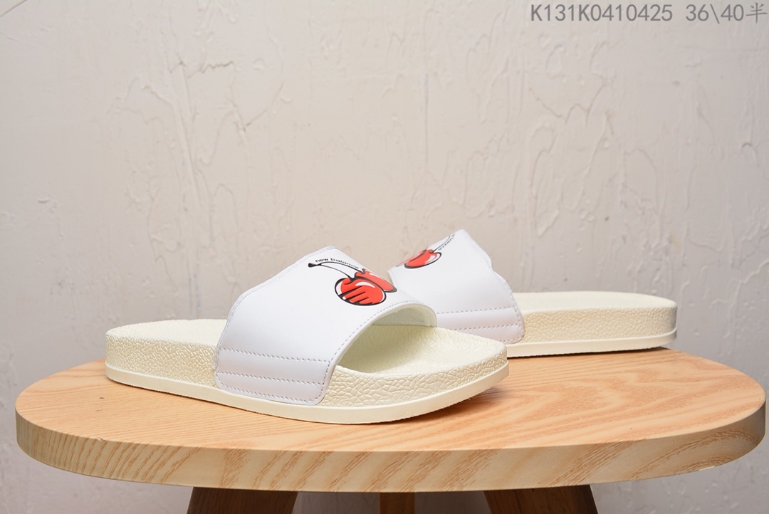 降价90 韩国new balance20新nb x kirsh樱桃联名女凉拖鞋