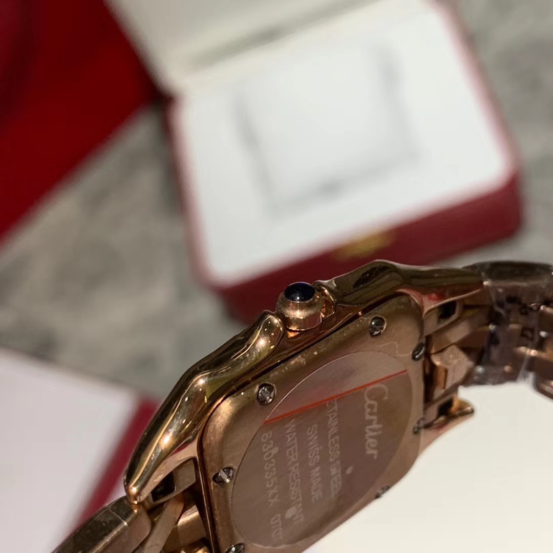 Cartier 卡地亚Panthère de Cartier 猎豹系列腕表