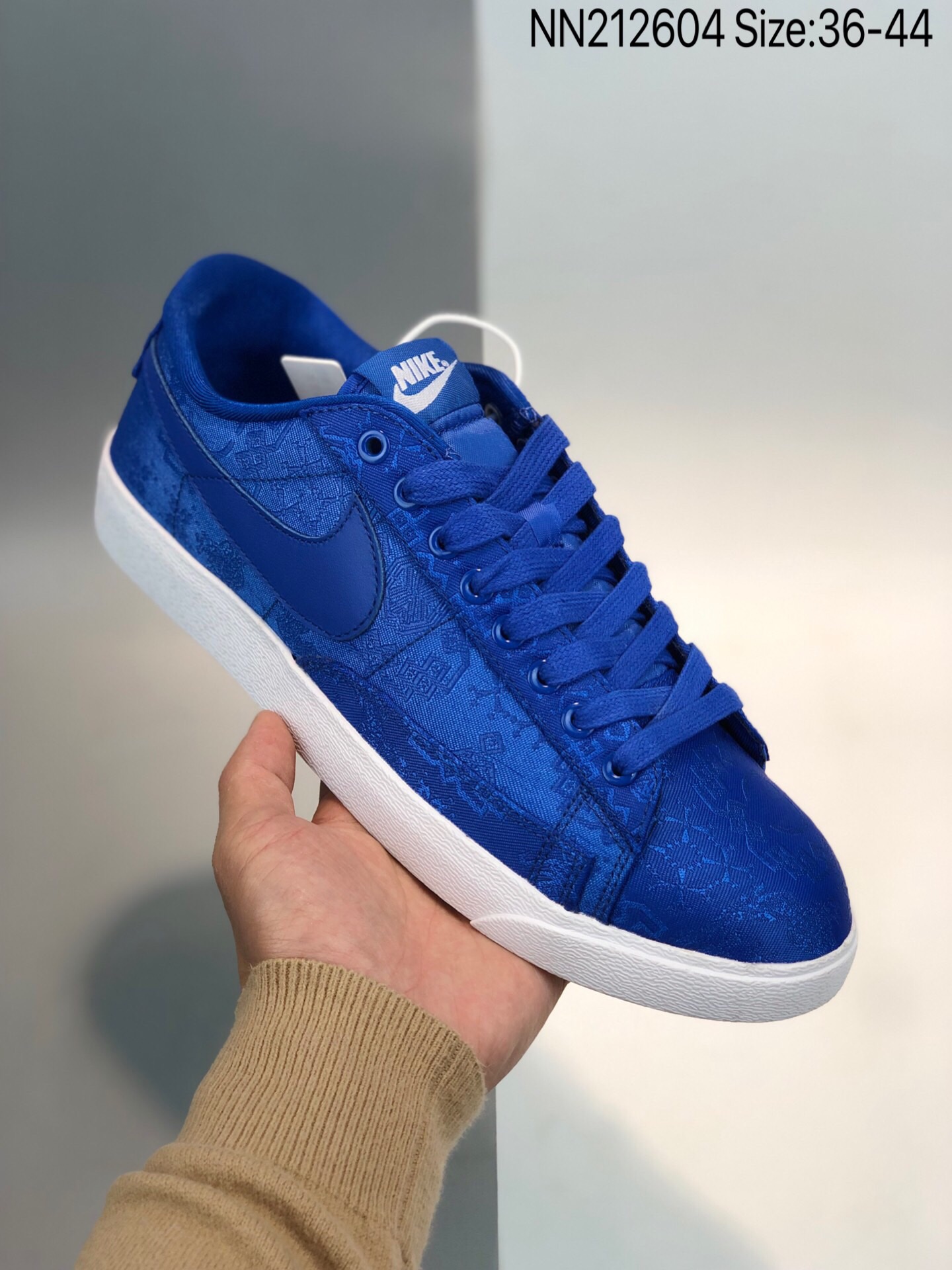 115 公司级 耐克/NIKE  耐克开拓者低帮板鞋  蓝丝绸 耐克Nike W BLAZER LOW LX AV9374-281