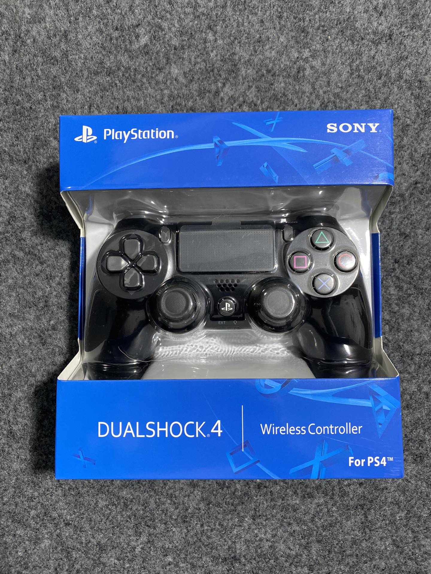 安福现货批💰90 SONY索尼 PlayStation 4游戏手柄 支持蓝牙 无线连接各种设备 完美手感 带触摸触感 享受各种游戏体验