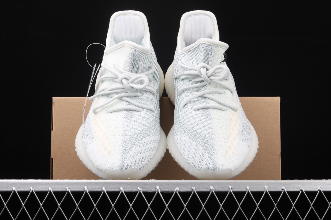 特价外贸版本AdidasYeezy350BoostV2FW5317阿迪达斯椰子350二代全新镂空蚕丝冰蓝