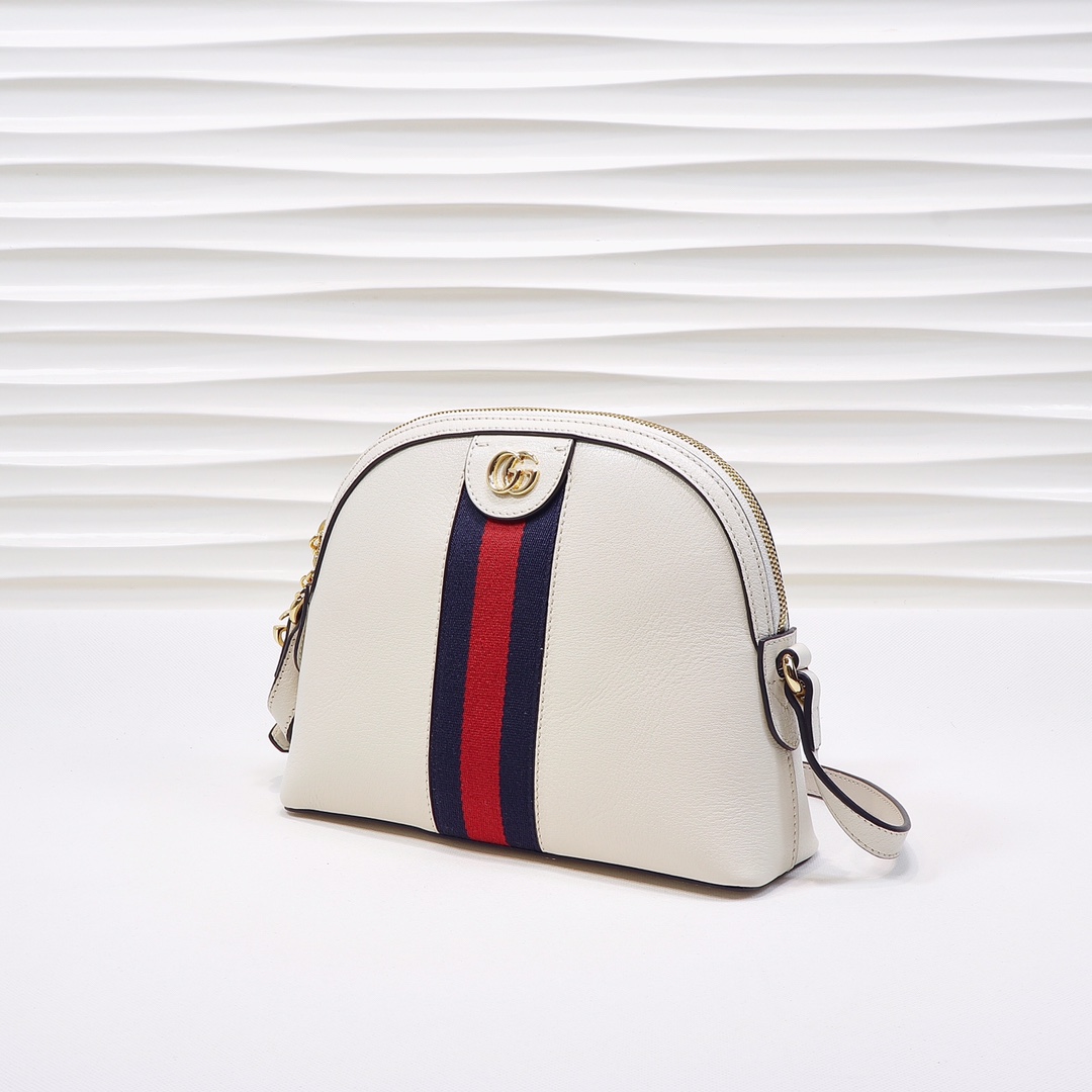 🔥🔥🔥Ophidia GG 贝壳包🍀极具复古气息也很有质感，弧形造型考究工艺, 定制正品牛皮. 正品金属配件🌾🌾款号：499621，尺寸：23.5x19x8cm