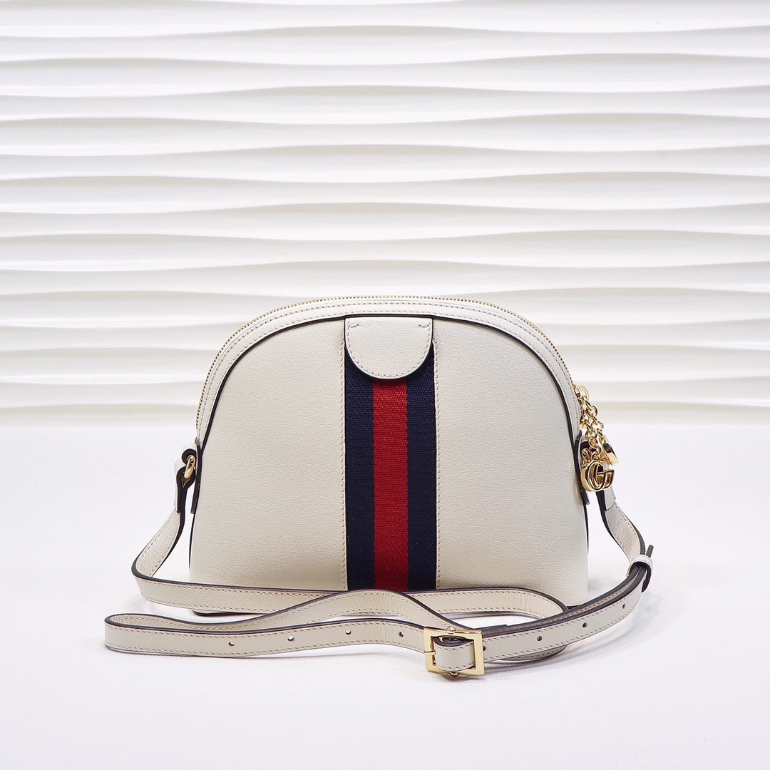 🔥🔥🔥Ophidia GG 贝壳包🍀极具复古气息也很有质感，弧形造型考究工艺, 定制正品牛皮. 正品金属配件🌾🌾款号：499621，尺寸：23.5x19x8cm