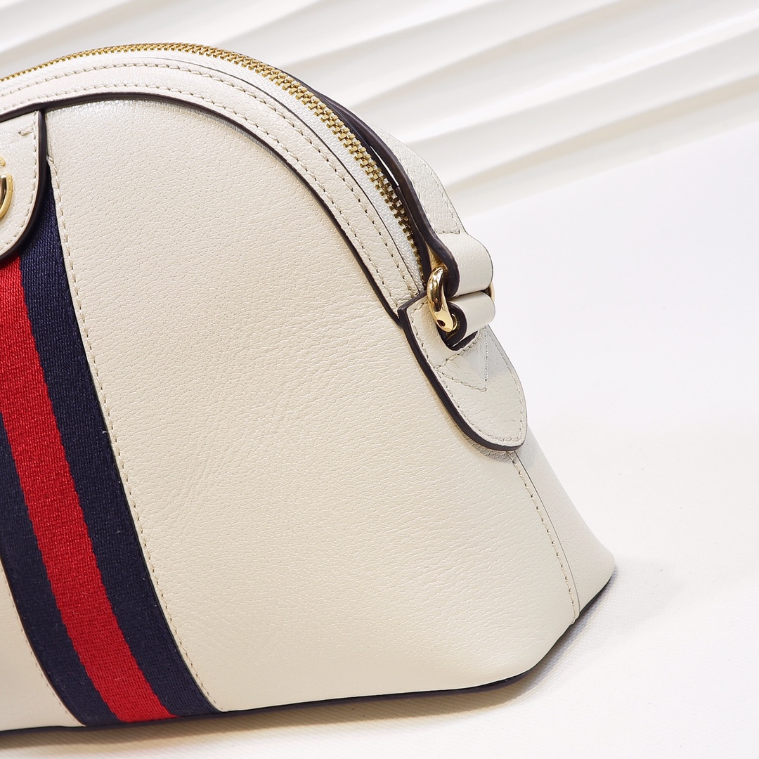 🔥🔥🔥Ophidia GG 贝壳包🍀极具复古气息也很有质感，弧形造型考究工艺, 定制正品牛皮. 正品金属配件🌾🌾款号：499621，尺寸：23.5x19x8cm