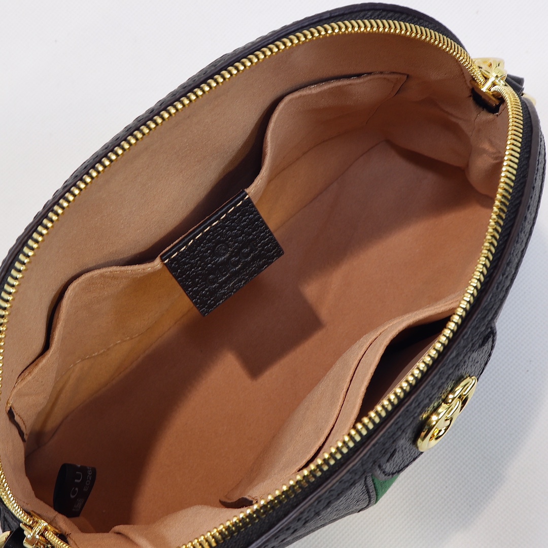 🔥🔥🔥Ophidia GG 贝壳包🍀极具复古气息也很有质感，弧形造型考究工艺, 定制正品牛皮. 正品金属配件🌾🌾款号：499621，尺寸：23.5x19x8cm