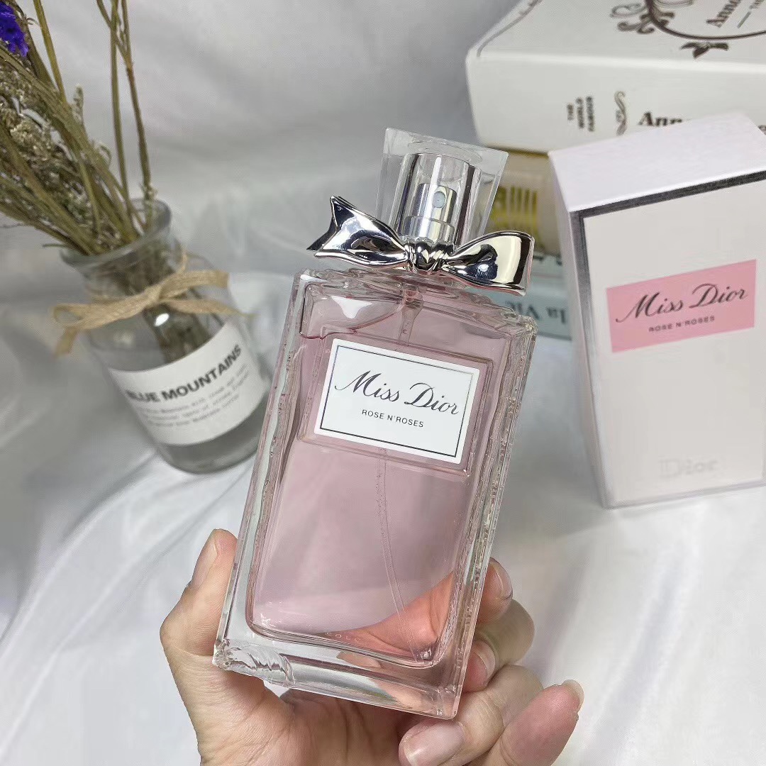 Miss Dior Rose N' Roses Eau de Toilette 100ml - Floral & Fresh Fragrance 3 i1587887573 7553 1