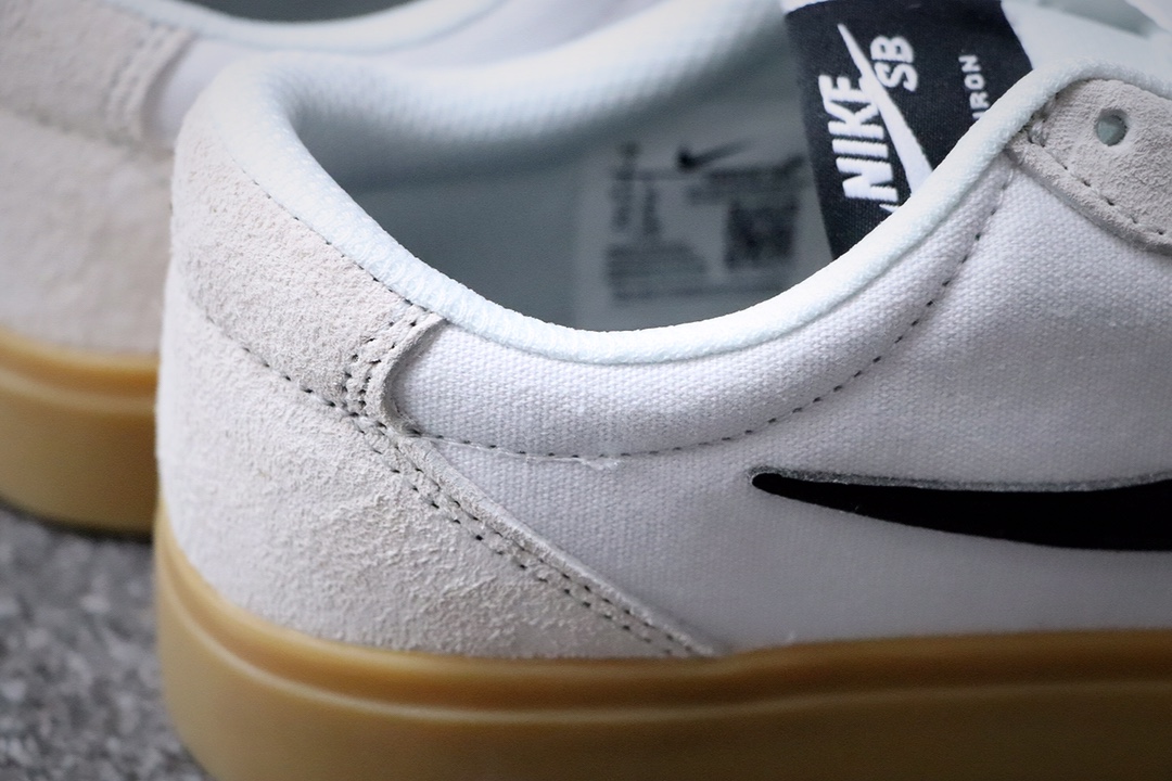 130 新品首发 独家双密度泡棉鞋垫支撑 耐克Nike SB Chron Solarsoft太阳软底系列休闲百搭板鞋CD6278-100