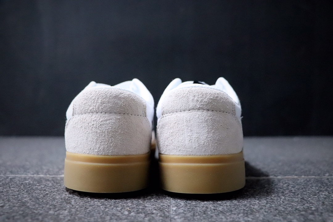 130 新品首发 独家双密度泡棉鞋垫支撑 耐克Nike SB Chron Solarsoft太阳软底系列休闲百搭板鞋CD6278-100