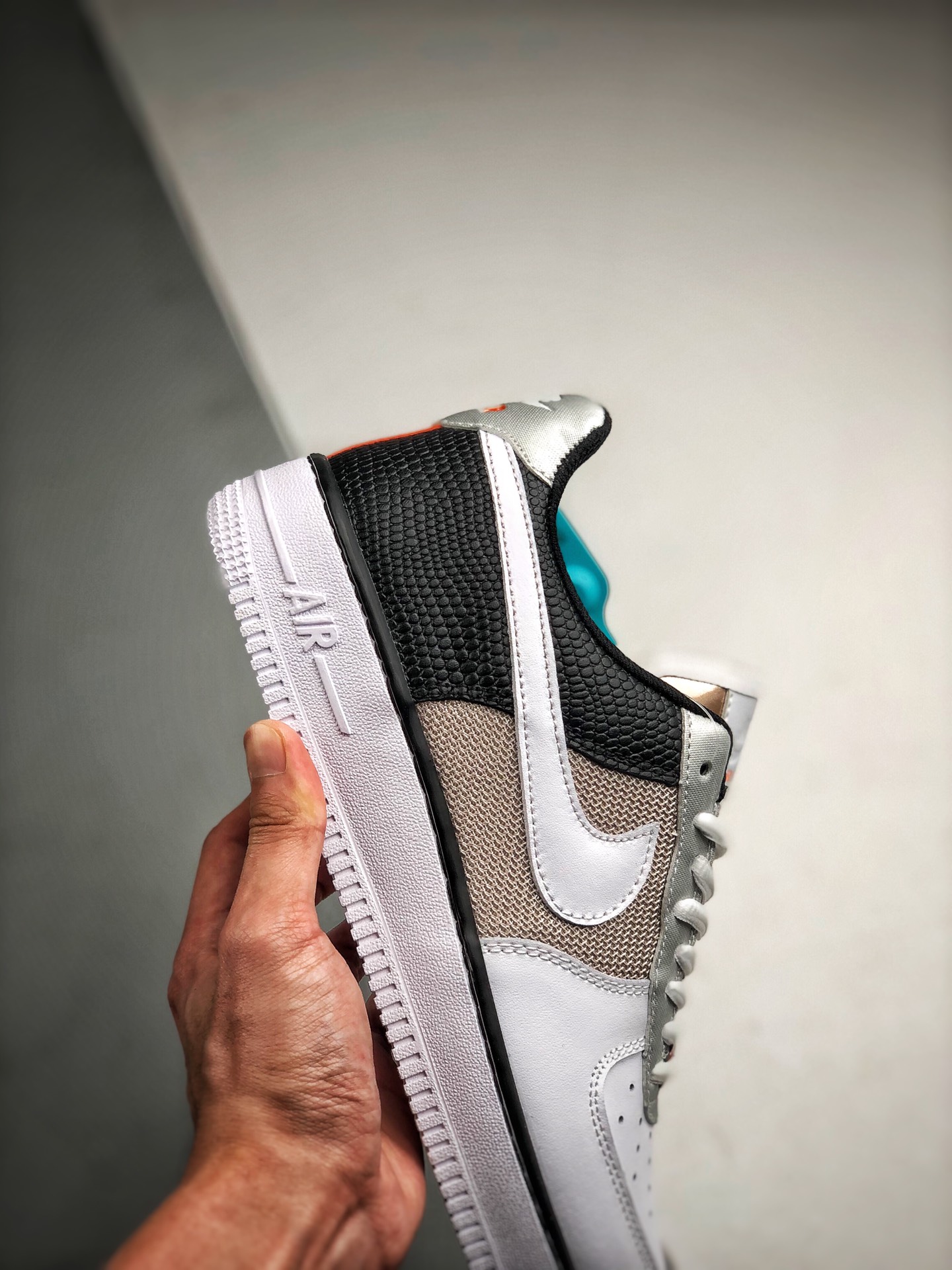 210 Air Force 1 '07 ”Vast Grey/Sail-Black” “拼色白金银黑灰橙网”CT3434-001 空军一号经低典帮百搭休闲动运板鞋