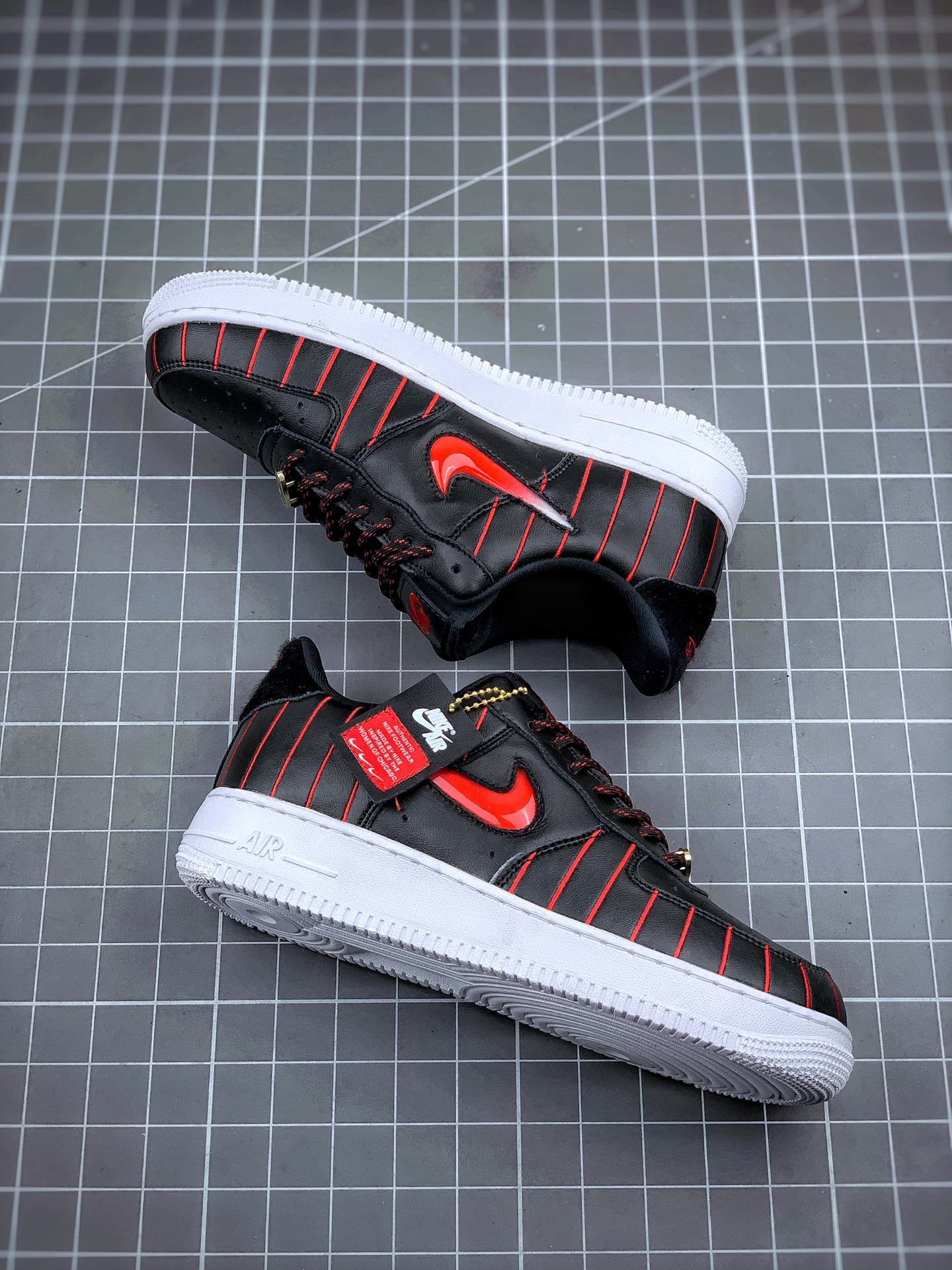 240 Nike Air Force 1 Jewel 空军小勾风格 芝加哥黑红果冻空军一号板鞋 CU6359-001