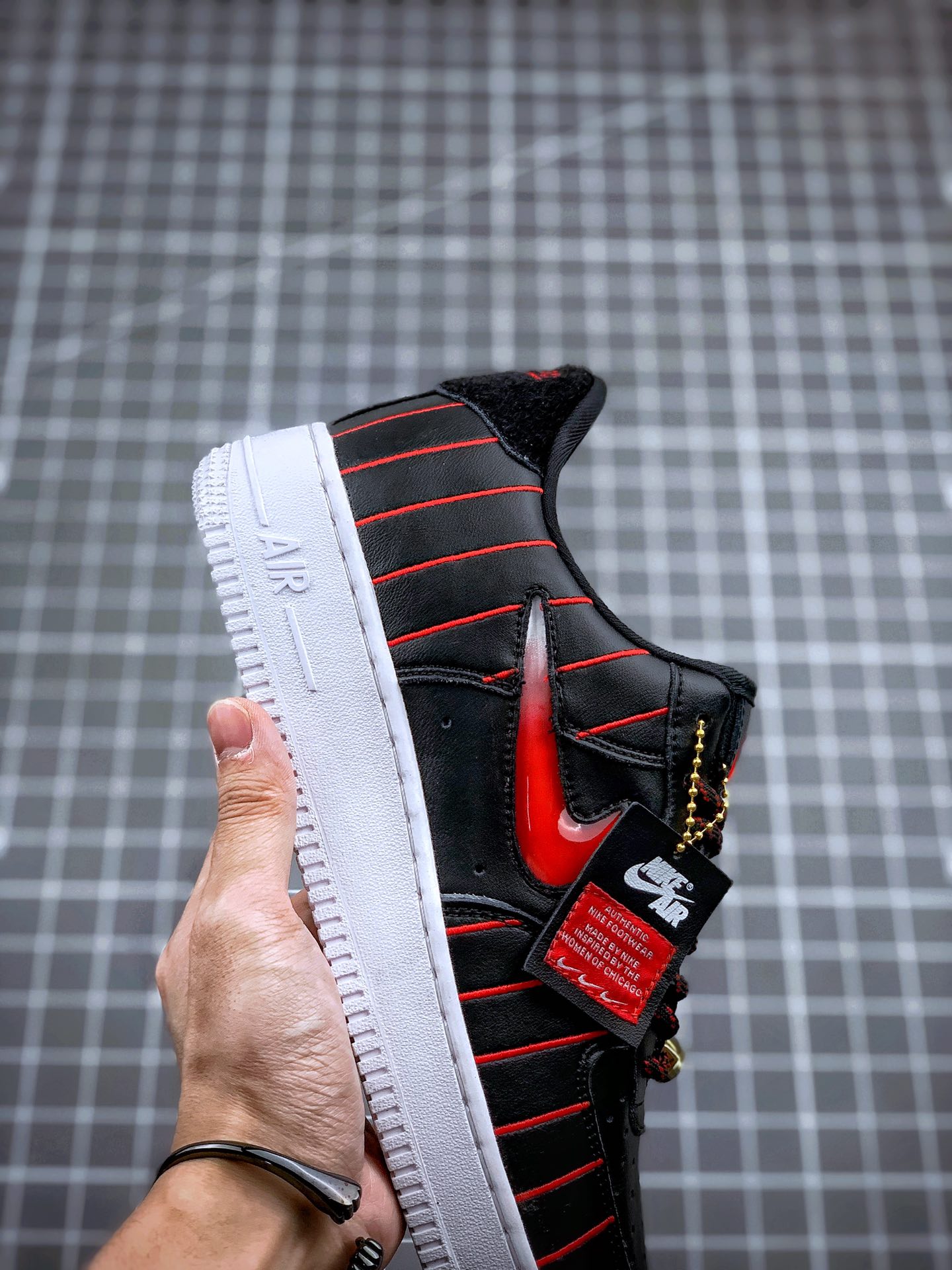240 Nike Air Force 1 Jewel 空军小勾风格 芝加哥黑红果冻空军一号板鞋 CU6359-001