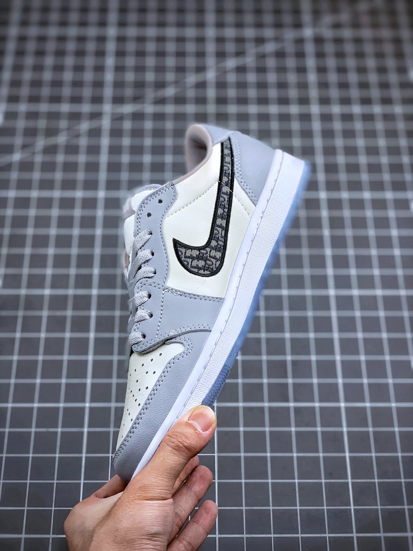 240 Dior x Air Jordan 1 Low 迪奥低帮 原盒头层正确版本