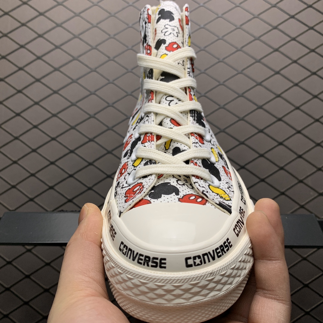 160 Converse 匡威 1970s 满印涂鸦 高帮帆布休闲板鞋