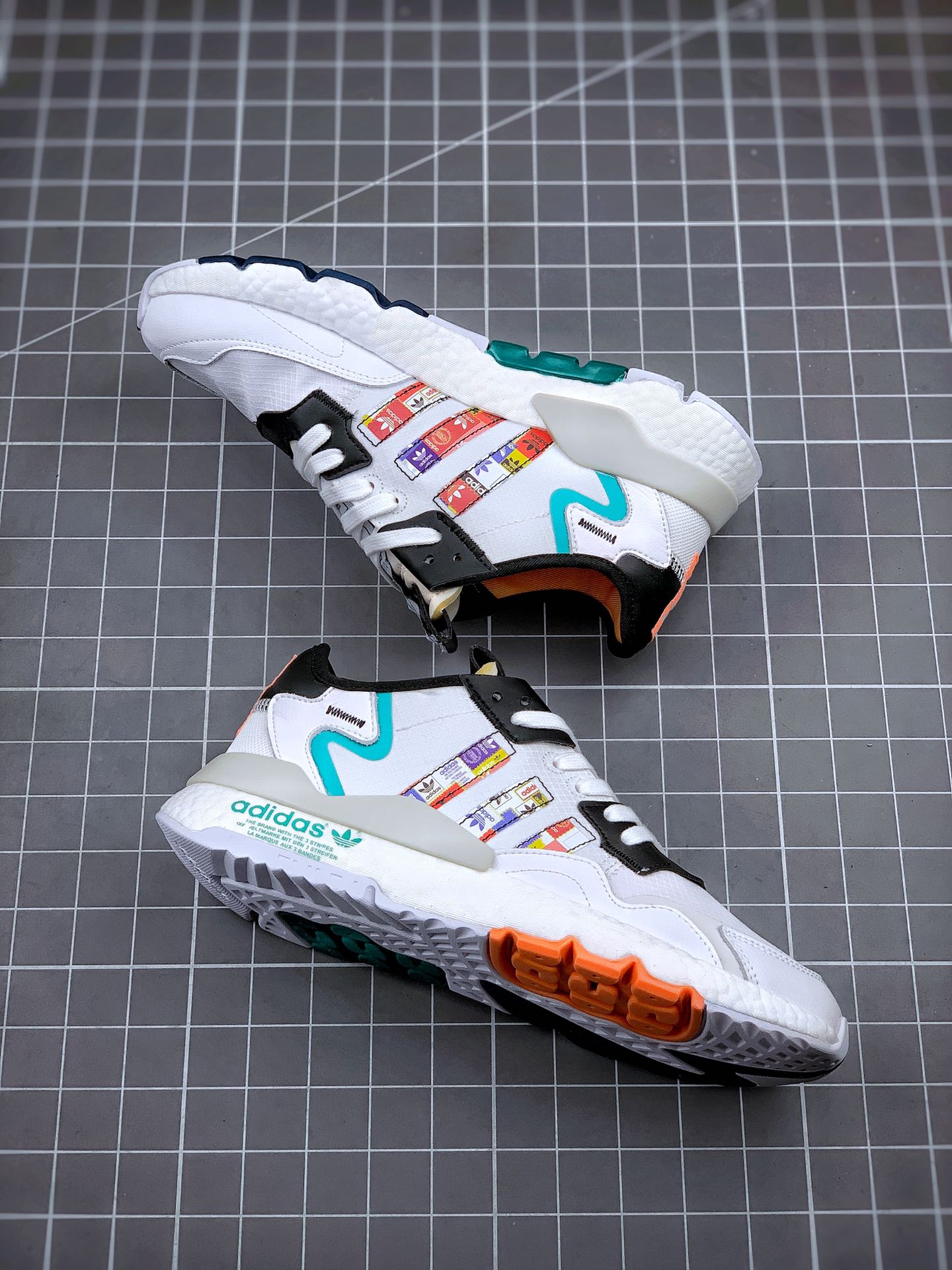 220 Adidas Nite Jogger 2019 Boost 三叶草串标 联名夜行者 FX3811