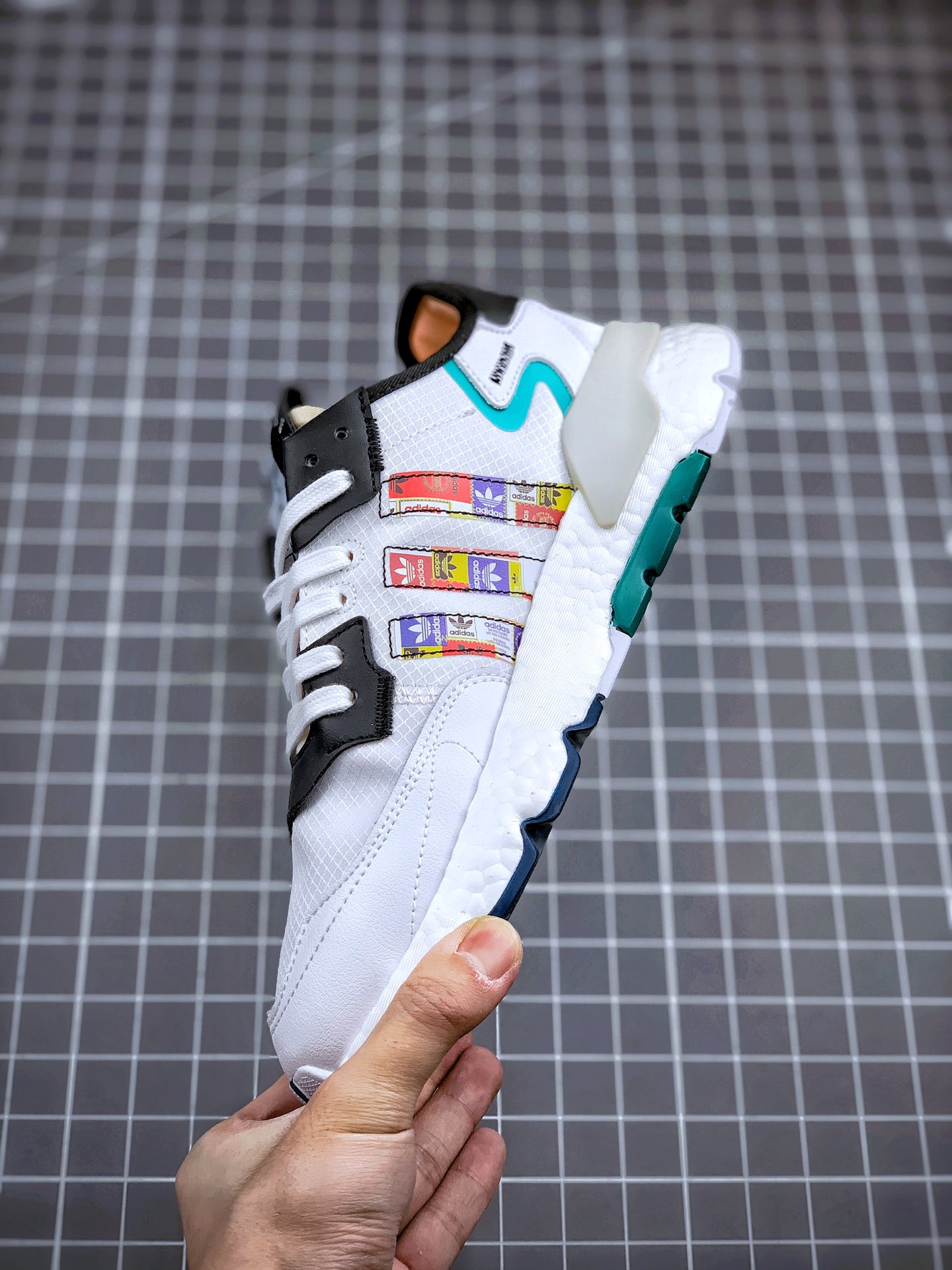 220 Adidas Nite Jogger 2019 Boost 三叶草串标 联名夜行者 FX3811